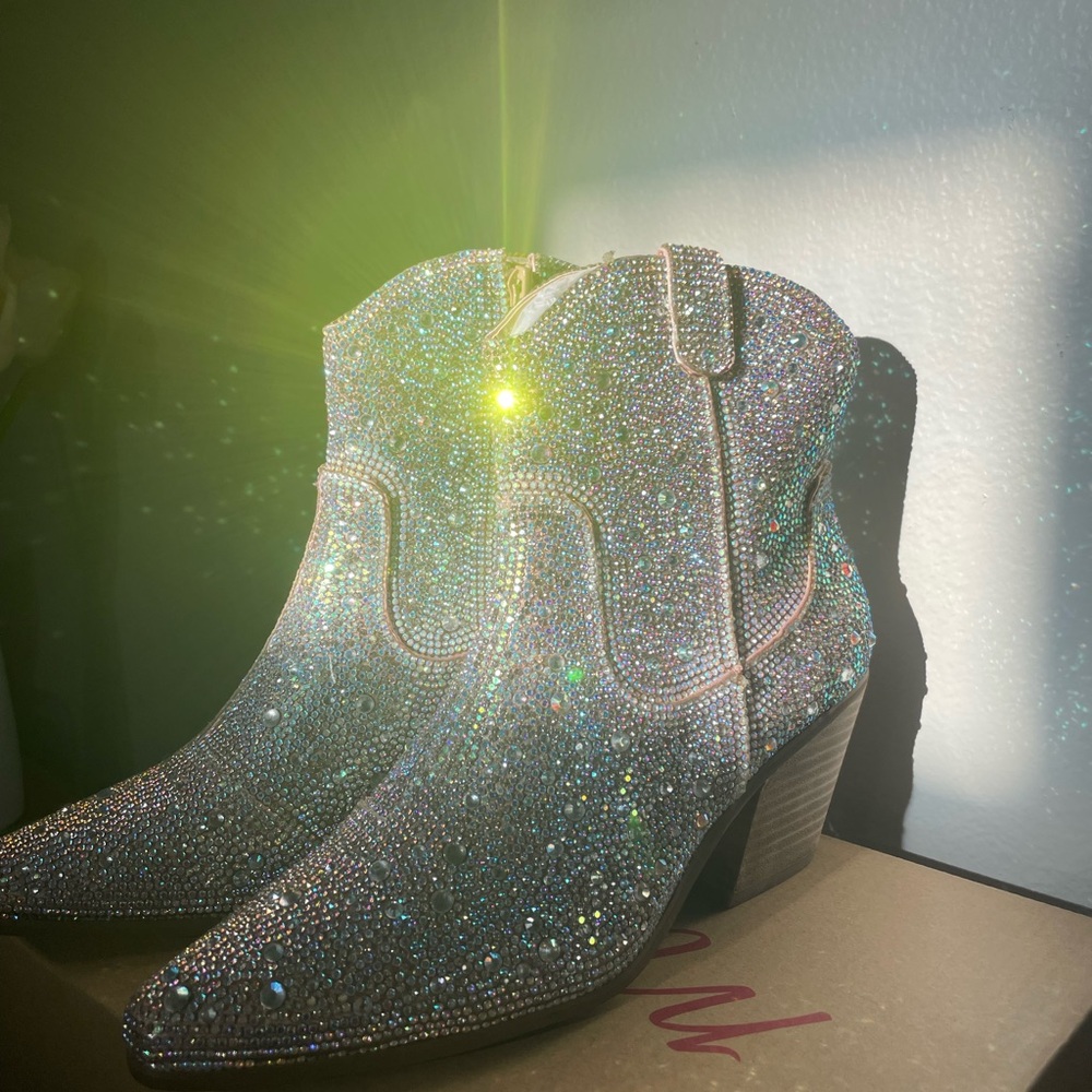 Matisse Glittering Silver Ankle Booties